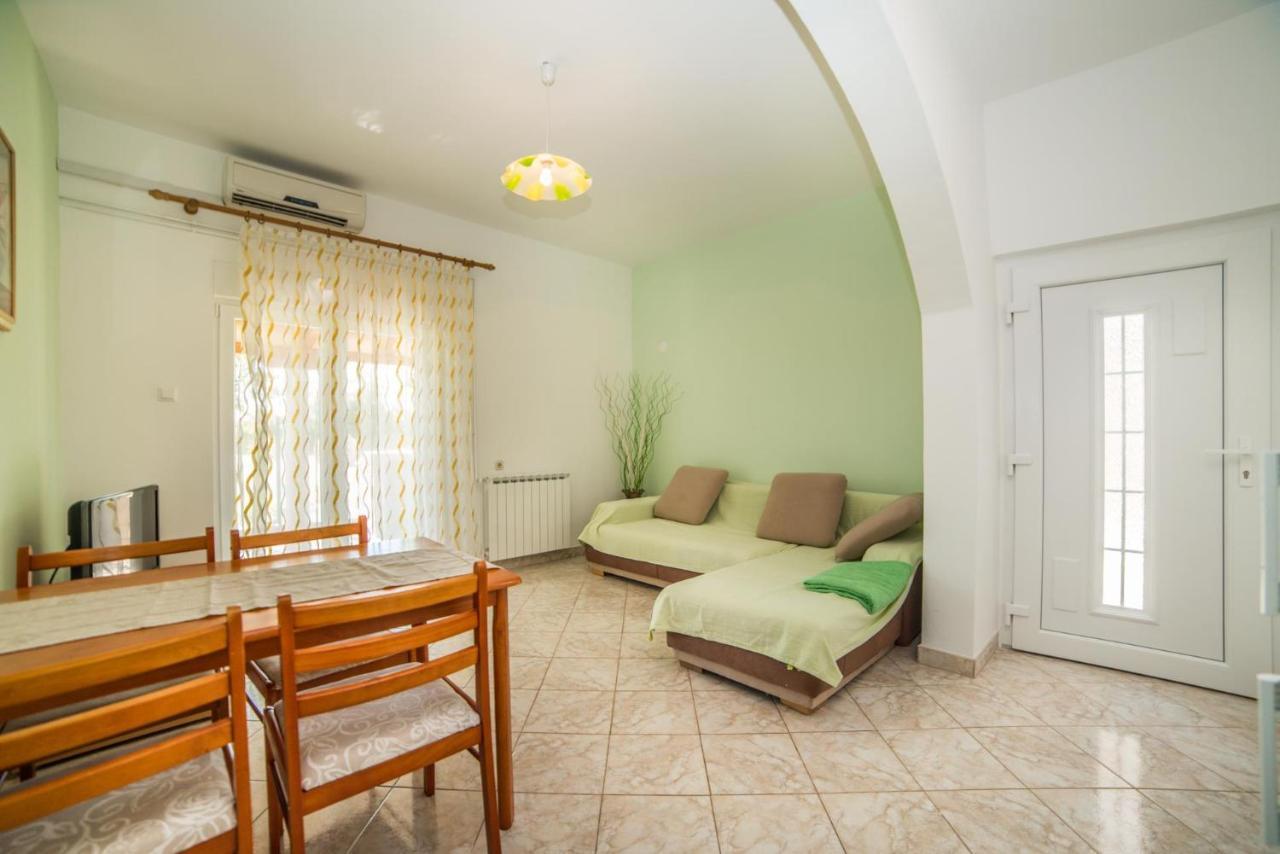Apartments Durda Fazana Bagian luar foto
