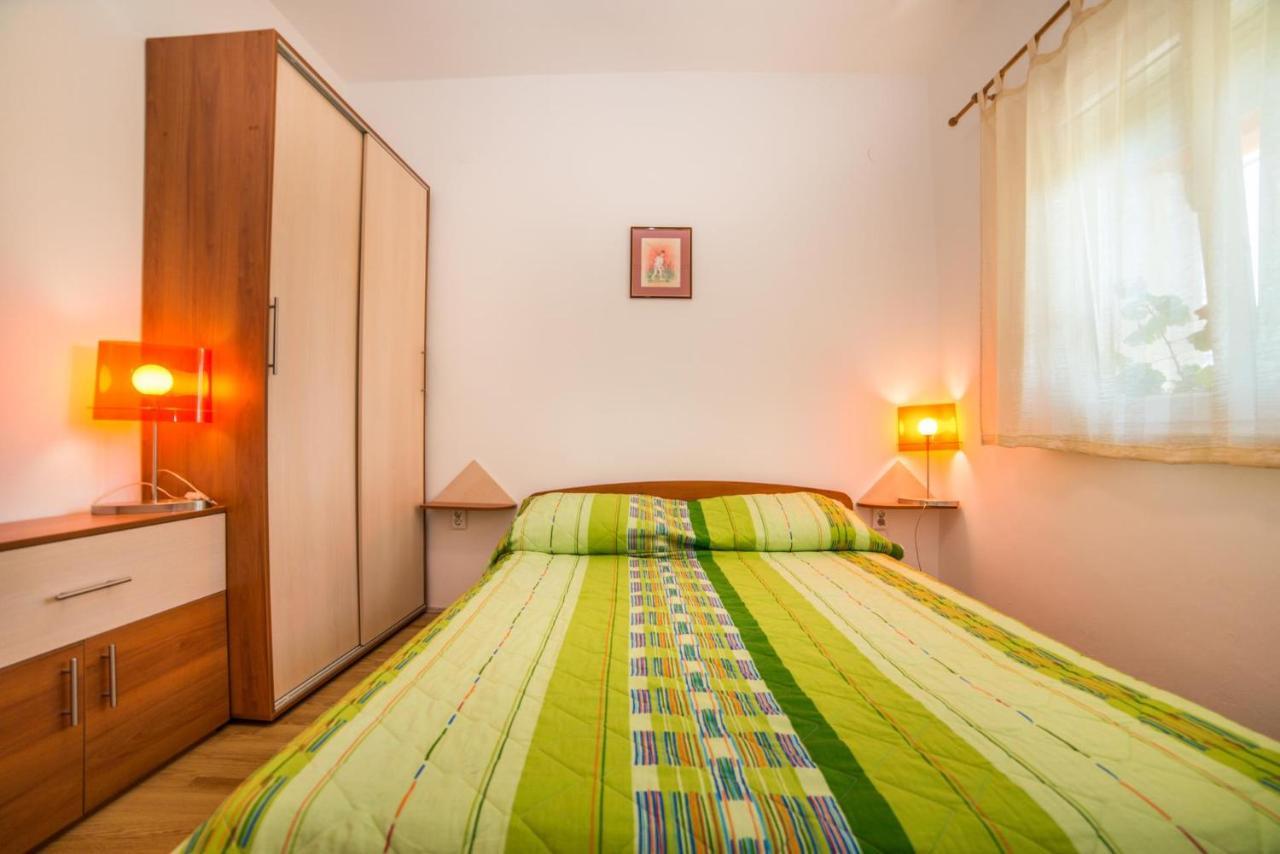 Apartments Durda Fazana Bagian luar foto