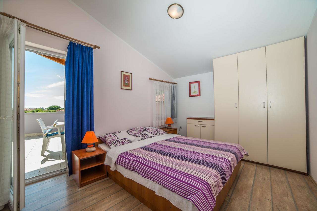Apartments Durda Fazana Bagian luar foto