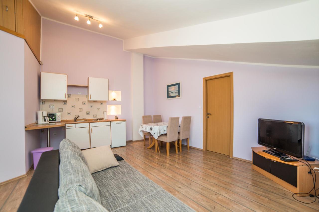 Apartments Durda Fazana Bagian luar foto